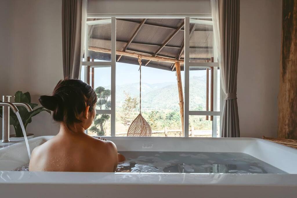 Elephantpoolvilla Maetang Chiangmai Ban Muang Kut Eksteriør billede